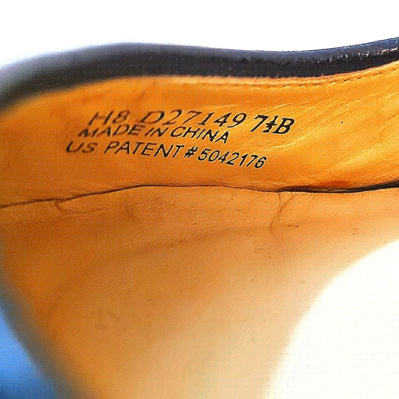 Cole Haan Nike Air Pumps - Picture 5 of 6